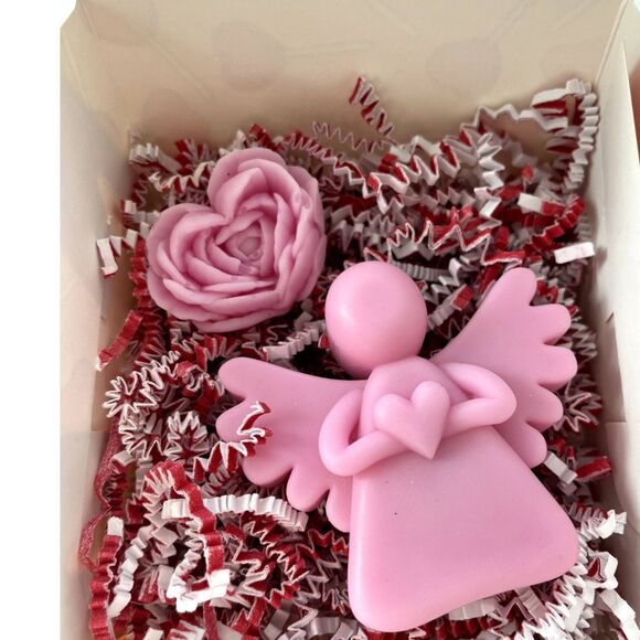 Handmade Goats Milk Soap Set, Hostess Gift Set, Mothers Day, Valentines Day - Picture 2 of 7